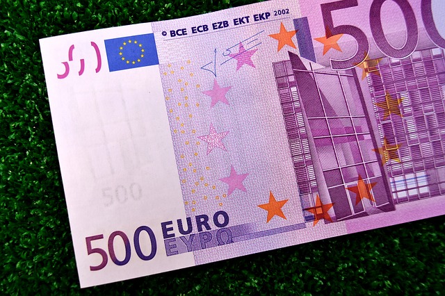 eura pětistovka